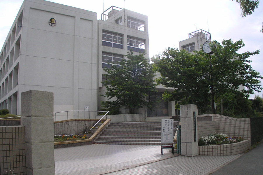 兵庫県立神戸高塚高等学校