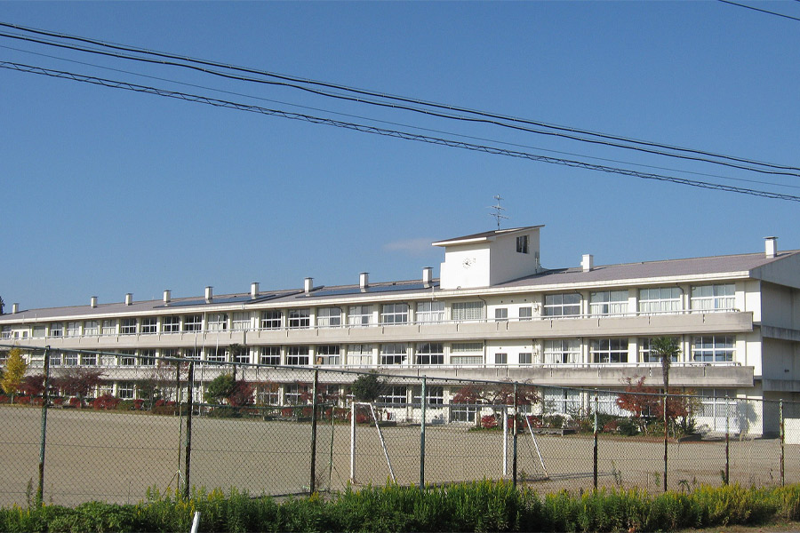 須賀川市立第一中学校