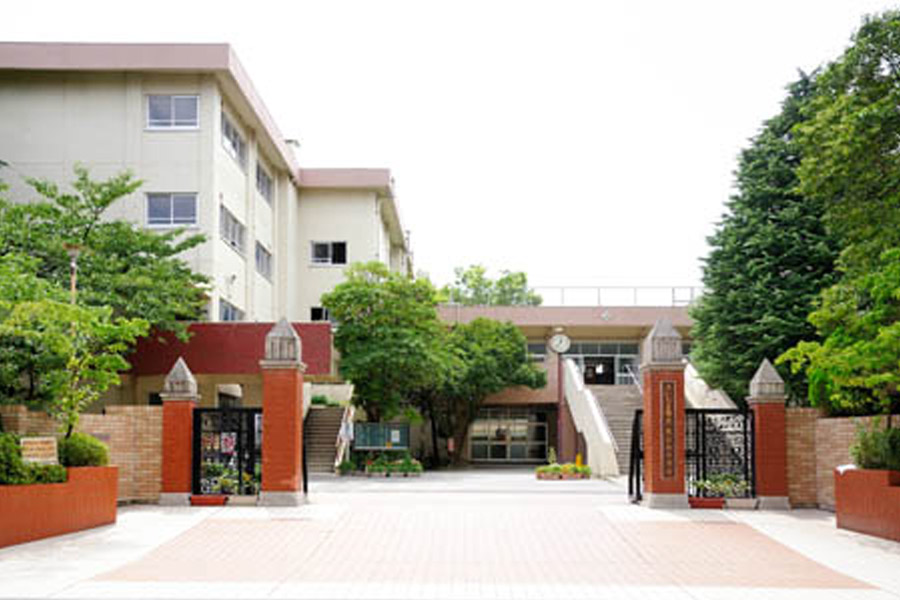 さいたま市立南浦和中学校