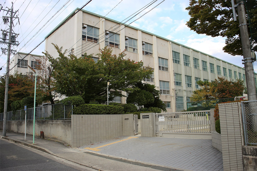 名古屋市立高針台中学校