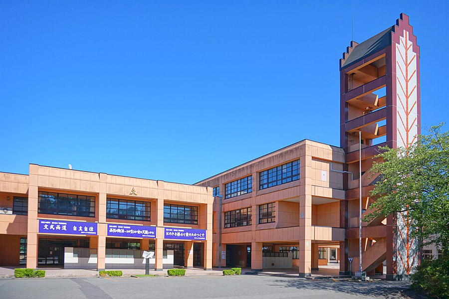 秋田県立秋田高等学校