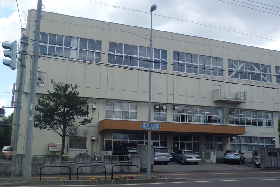 札幌市立美香保中学校