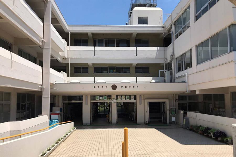 備前市立伊部小学校
