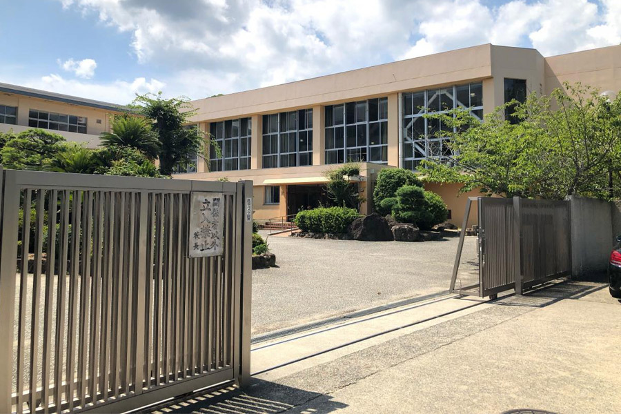 赤穂市立赤穂中学校