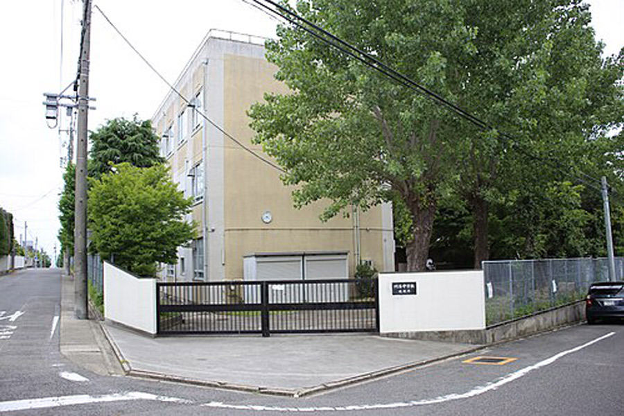 名古屋市立川名中学校
