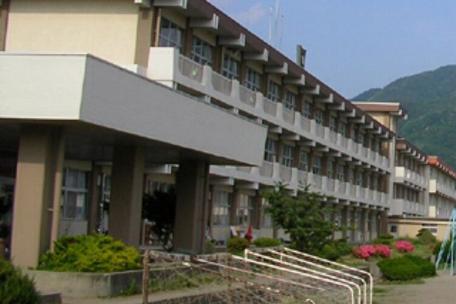 会津若松市立第五中学校