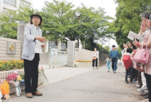 2019.7.7　神戸新聞　校門圧死事件から29年